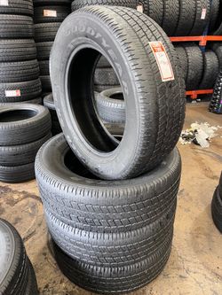 275/60R20 GOOD YEAR WRANGLER SR-A full tires set