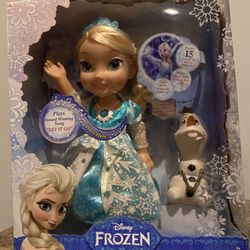 PreOwned Disney Baby Princess Singing Elsa Doll
