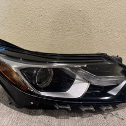 2018-2021 CHEVY EQUINOX HEADLIGHT RH HALOGEN