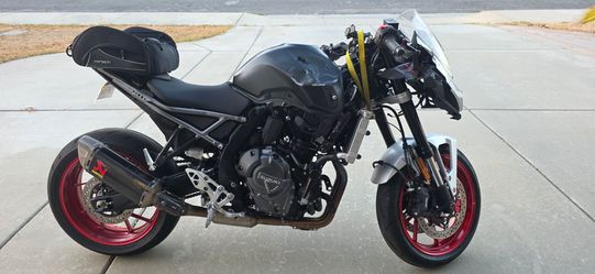 2024 Suzuki GSX8R