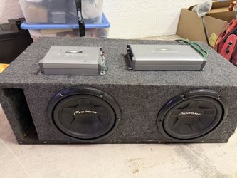 Full Bass System! (10” Subs w/ Box & Amps)