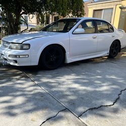 1996 Nissan Maxima