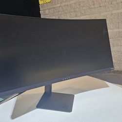 HP Omen 34C QHD 165hz Curved Gaming Monitor 