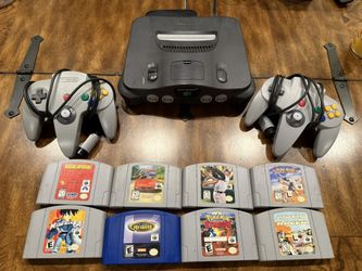 Nintendo 64 Console Bundle – 2 Controllers + 8 Games – Tested
