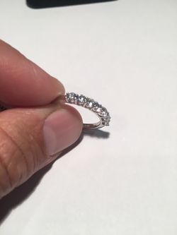 BEAUTIFUL Silver Ring Band with CZ stones Size 7/7.25
