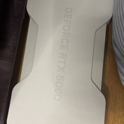 NVIDIA RTX 5090 Founders Edition FE