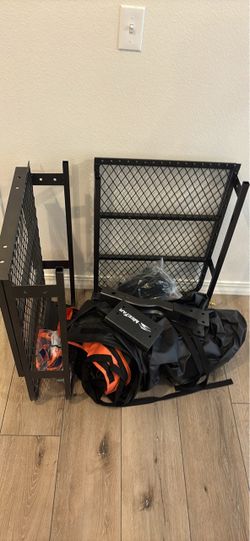 (NOT FREE) HITCH MOUNT CARGO CARRIER