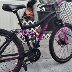  Mountain Bikes