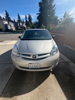 2008 Toyota Sienna