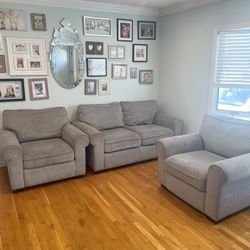 Living Room Grey Love Seat Sofa Couch and Matching Chairs Set Lot 