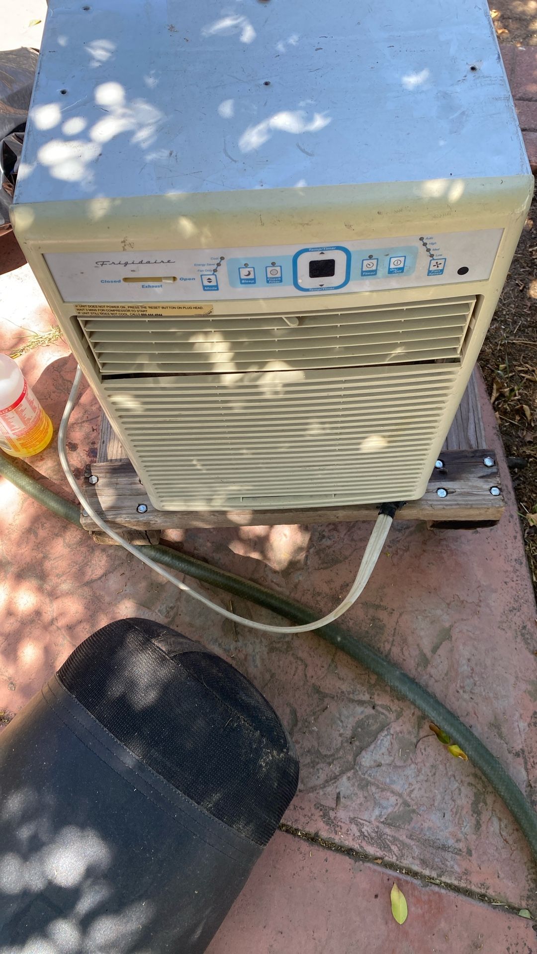Frigidaire Tal Window AC Unit