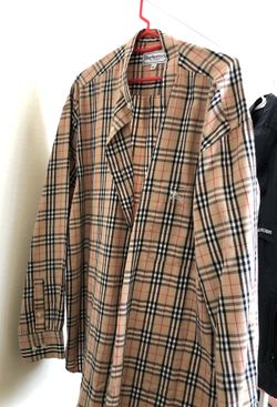 Burberry’s shirt