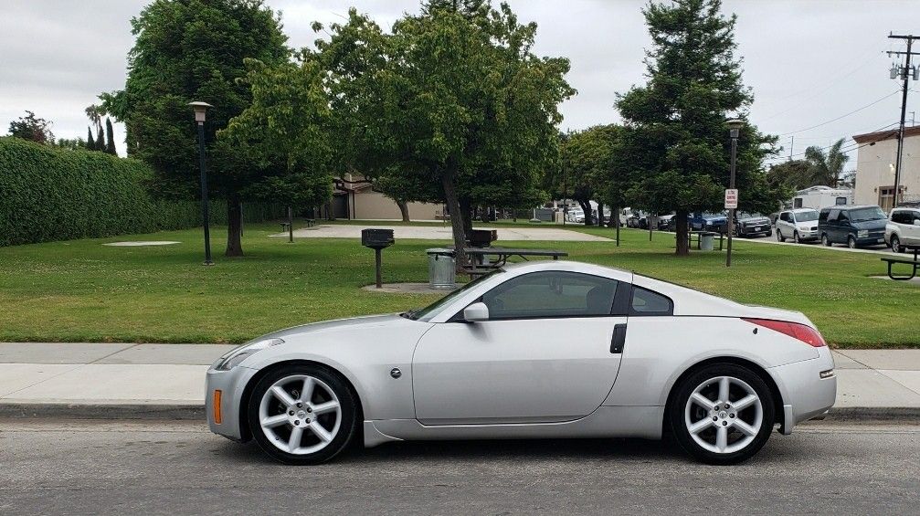 2004 Nissan 350z