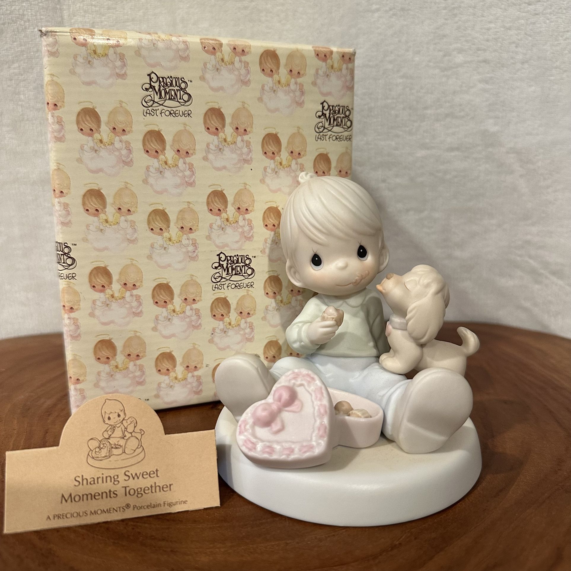 Precious Moments- Sharing Sweet Moments Together