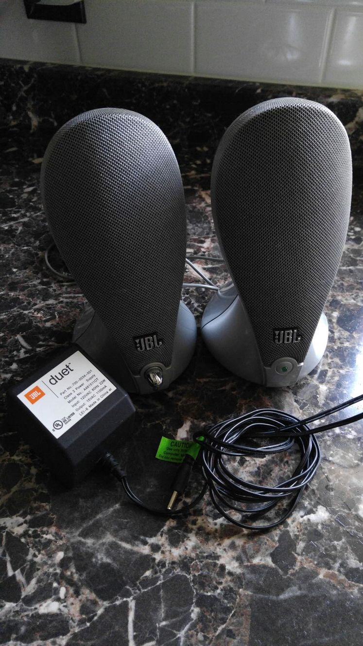 JBL Duet desktop speakers