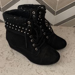 Girl Boots Black Size 4