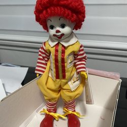 Ronald McDonald Madame Alexander Collectable Doll
