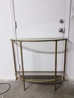 Gold table