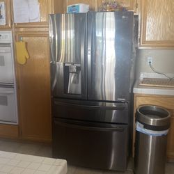 Free refrigerator for scrap