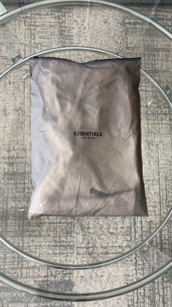 Essentials Shorts Light Oatmeal