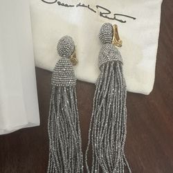 Oscar De La Renta Clip On Earrings Silver