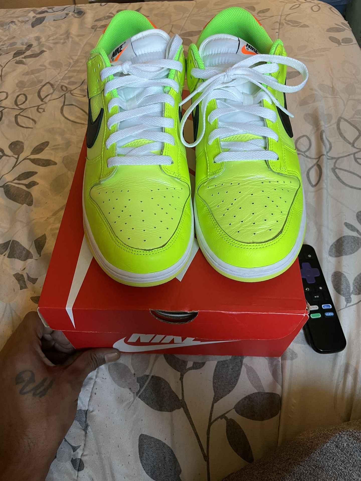 Nike Dunk Volt