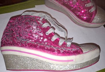 VINTAGE ENZO PINK SILVER 2 1/2" WEDGE FASHION SHOES