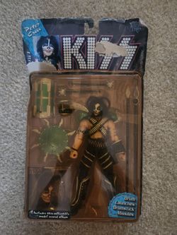 KISS PETER CHRIS figure-- sorry box is damaged