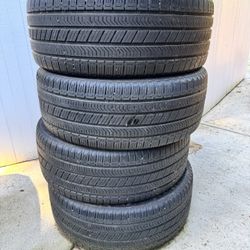 Cross Continental 275/45 R22 - Like new 