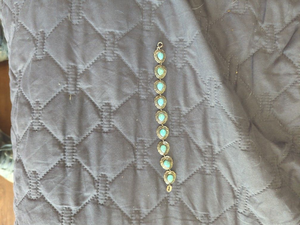 QT Quoc Sterling Silver Southwestern Etched Turquoise Concho Bracelet 7" 12.5g