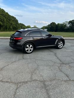 09 Infiniti FX 35