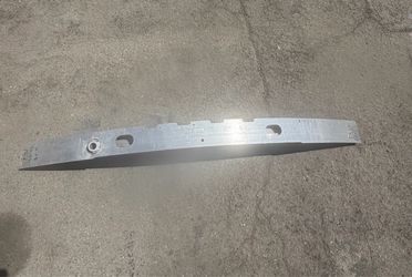 2011 2012 2013 2014 2015 2016 2017 BMW X3 X4 Front Bumper Reinforcement OEM 7371989-05