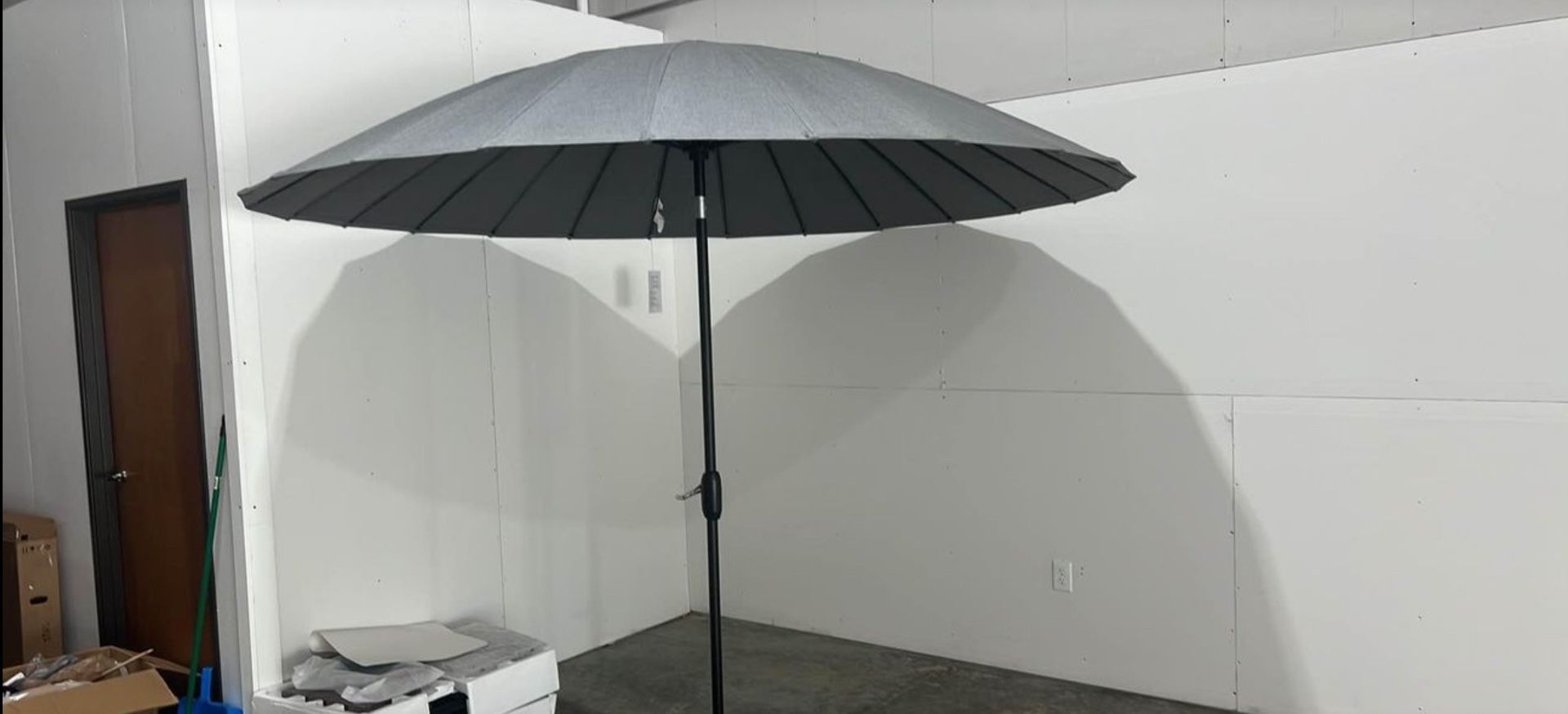 Sunvilla 10ft Fiberglass Umbrella