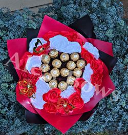 Eternal Bouquet With Chocolates 
