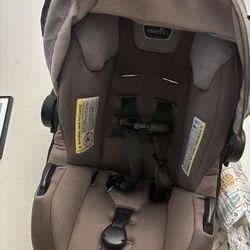 Even Flo Stroller And Car Seat 