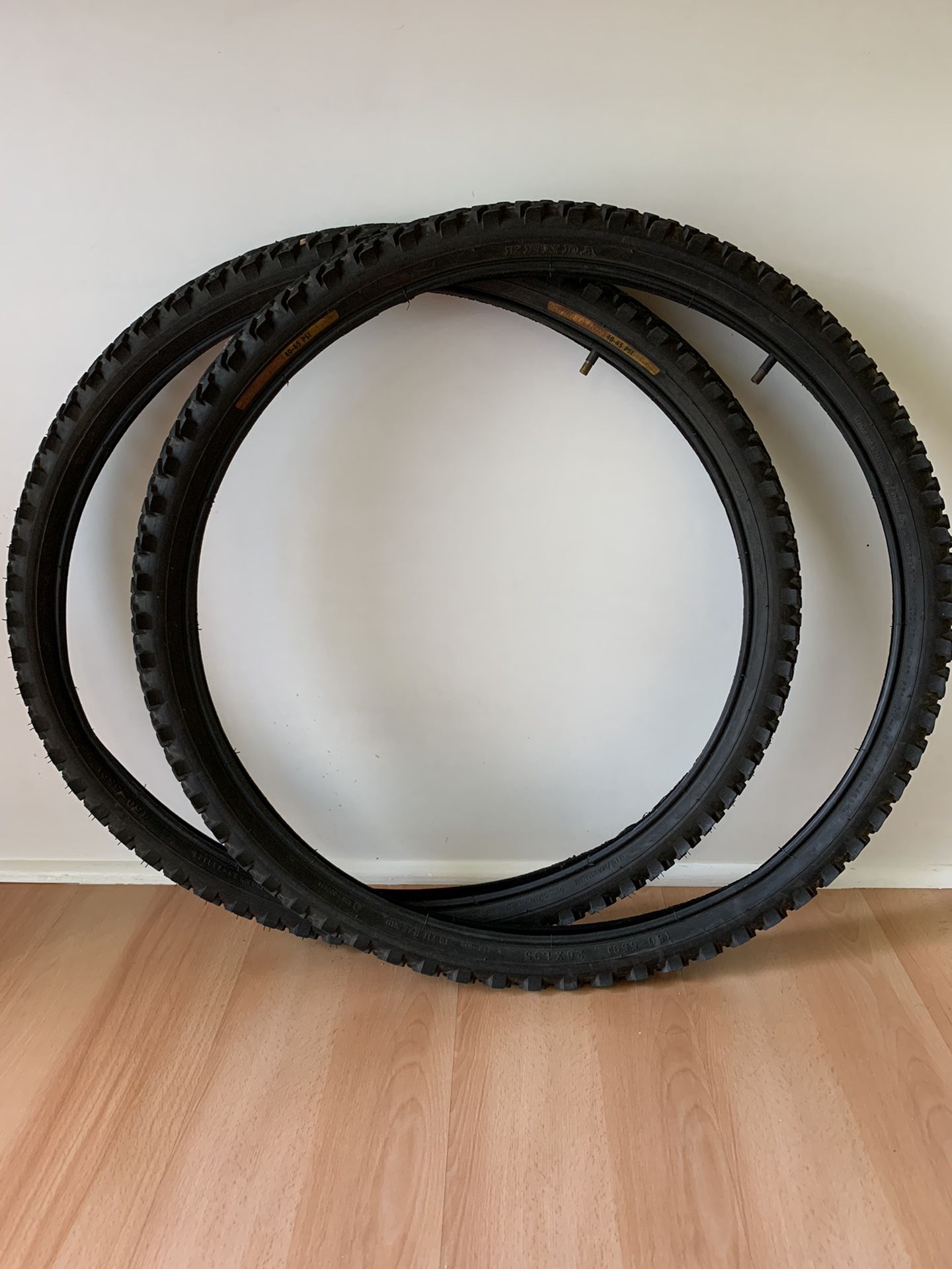 Mountain Bike Tires - 26x1.95 Kenda