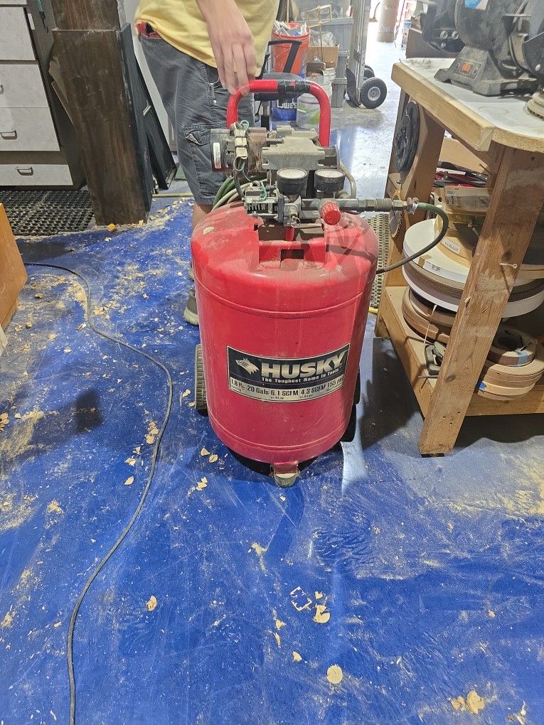 Husky air compressor