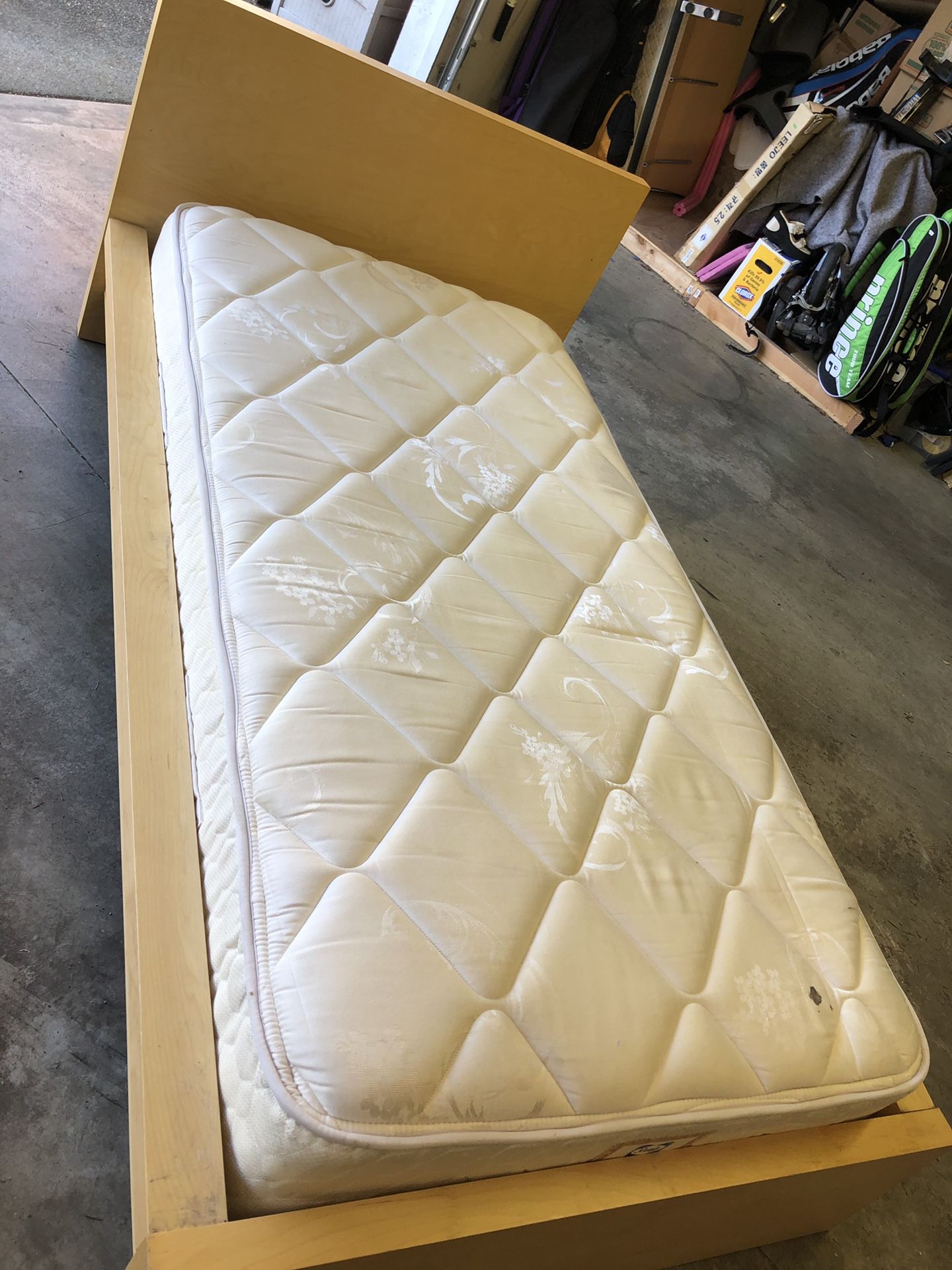 Sealy posturepedic whitby plush deals
