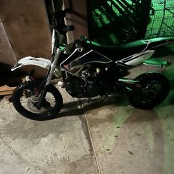 Moto Express 125cc 4 Gears Standard 