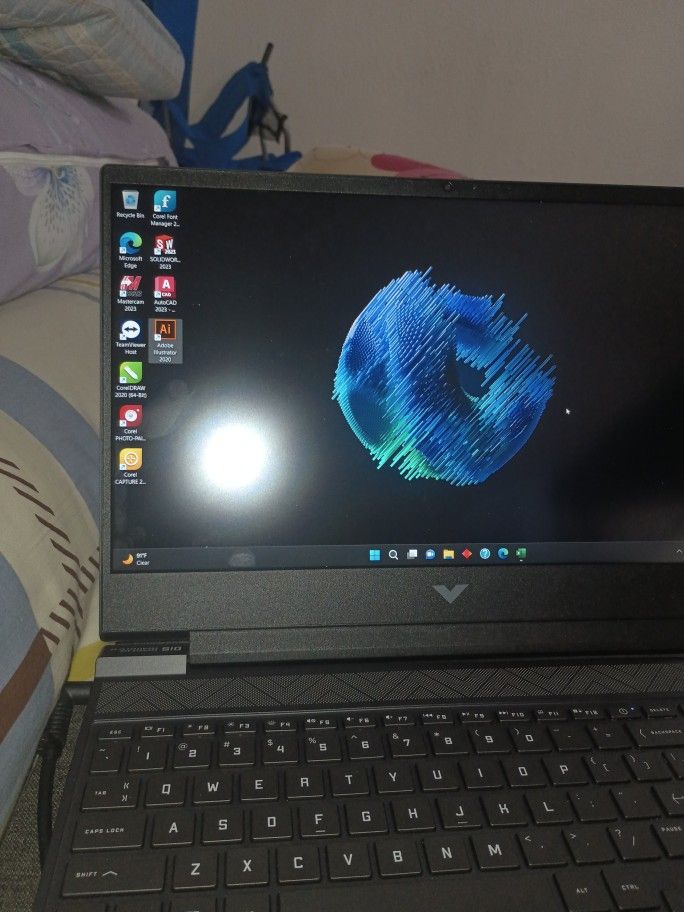Laptop With Mastercam And Solid works 2023