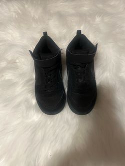 Nike Kids Black High-Top Sneakers with Strap size 12