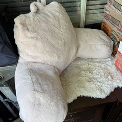 Squish Backrest Pillow