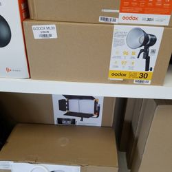 Godox ML30 Light ( Read Description)