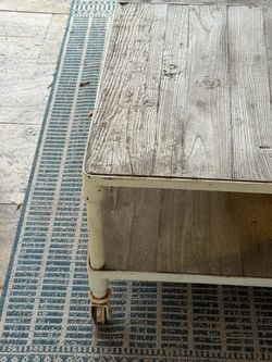 Outdoor coffee table