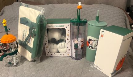 Starbucks Peanuts Snoopy collection