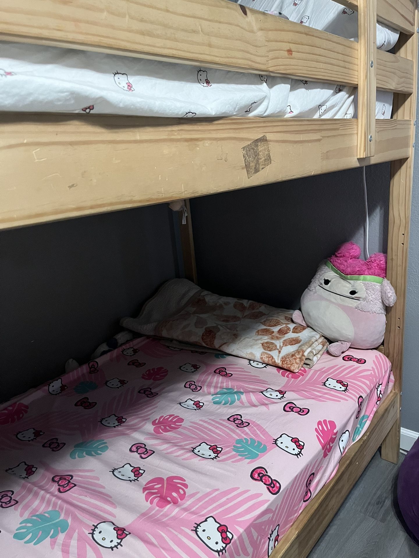 Twin Bunk Bed