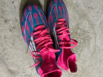 Men soccer cleats