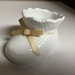  Ceramic Baby Bootie knick Knack 