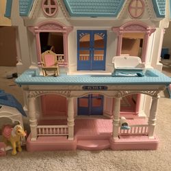 Vintage Fisher Price Doll House Dollhouse