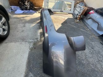 2015 Toyota Sienna Rear bumper and Liftgate